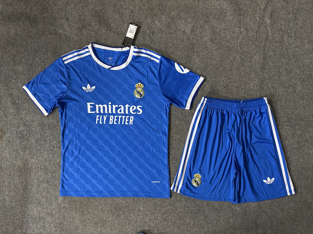 Real Madrid Third Kit for Adult 2025/26 — photo 1