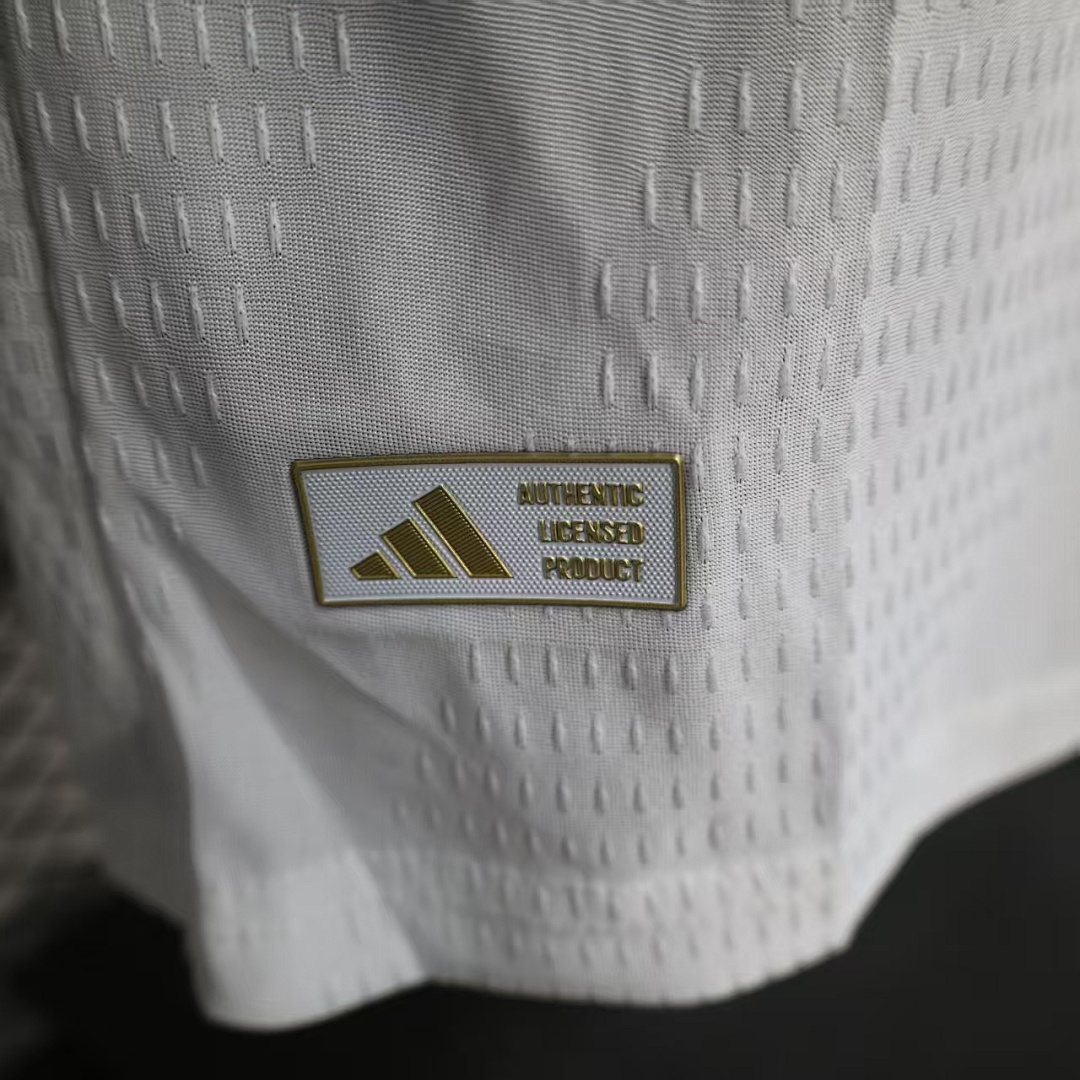 Real Madrid Home Jersey 2026/27 — photo 4
