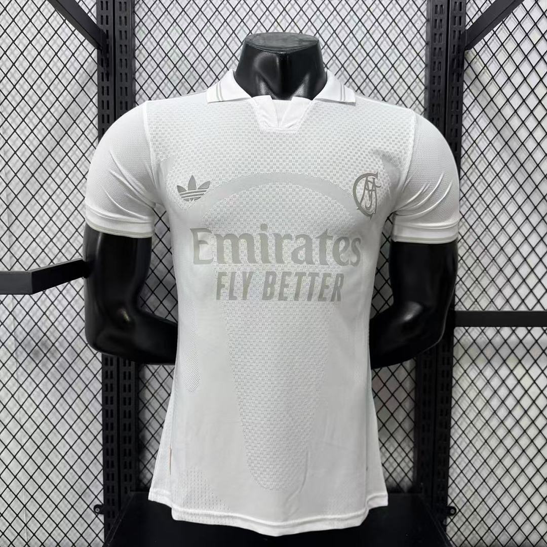 Real Madrid Jersey 2026/27 — photo 1