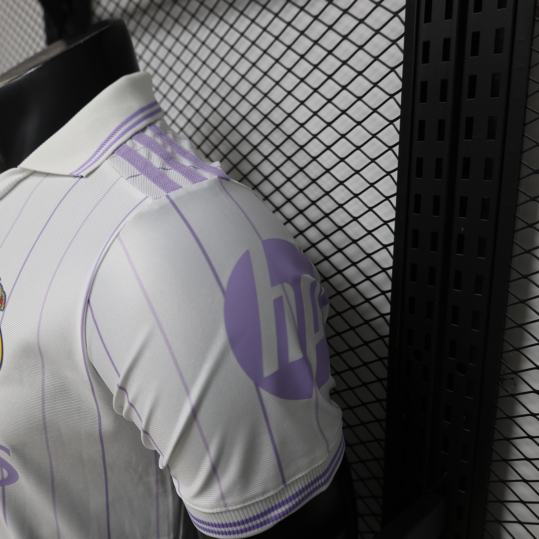 Real Madrid Retro Jersey — photo 4