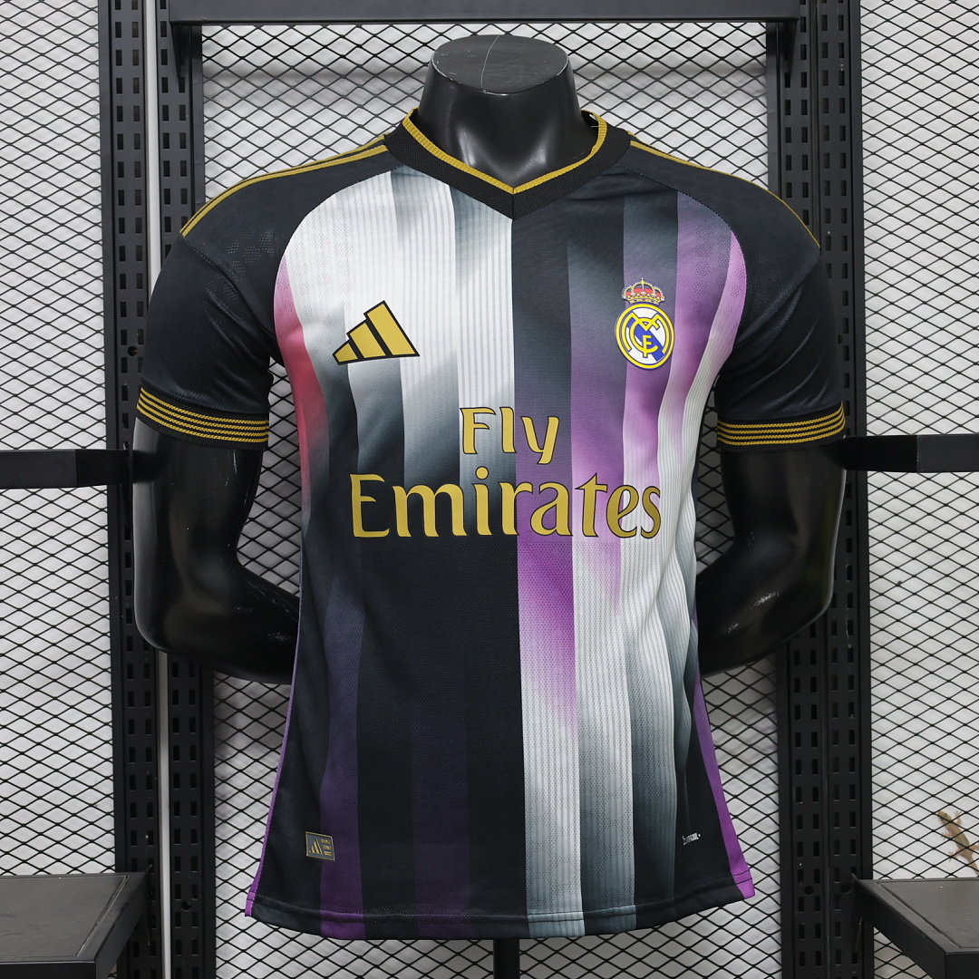 Real Madrid Special Jersey — photo 1