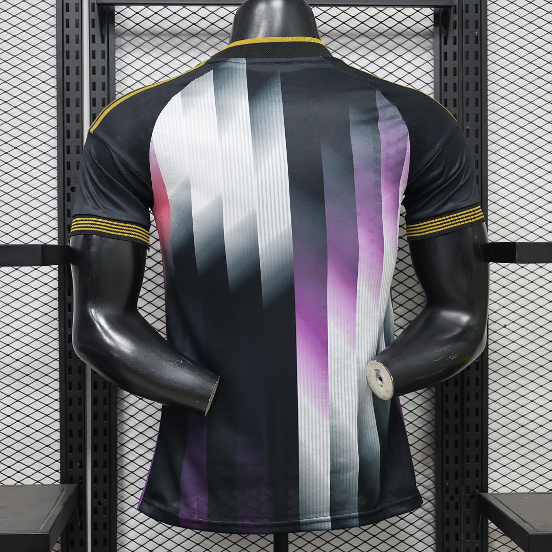 Real Madrid Special Jersey — photo 2
