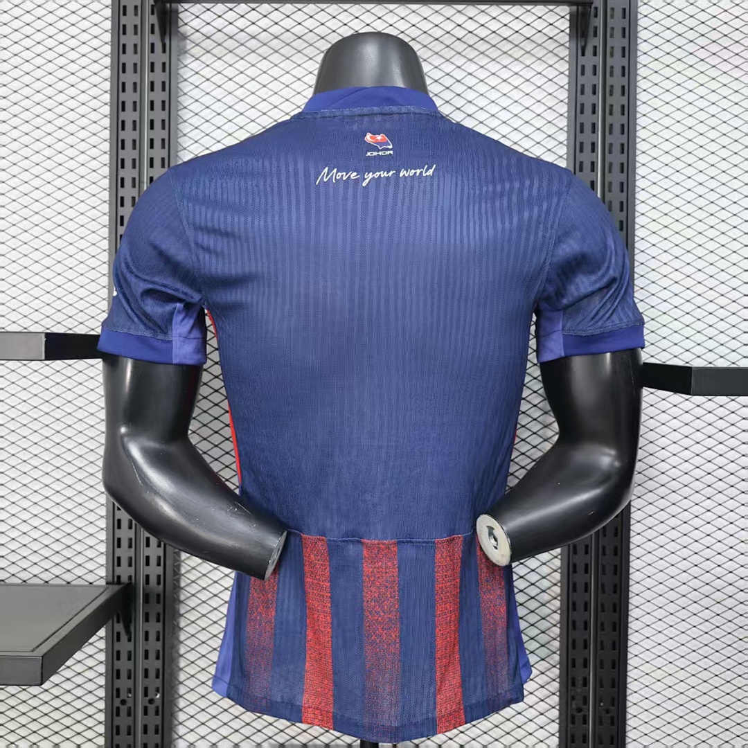 Johor Darul Ta'zim Retro Jersey — photo 4
