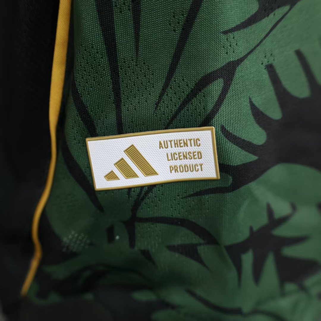 Al Ahli Champions Retro Jersey — photo 3