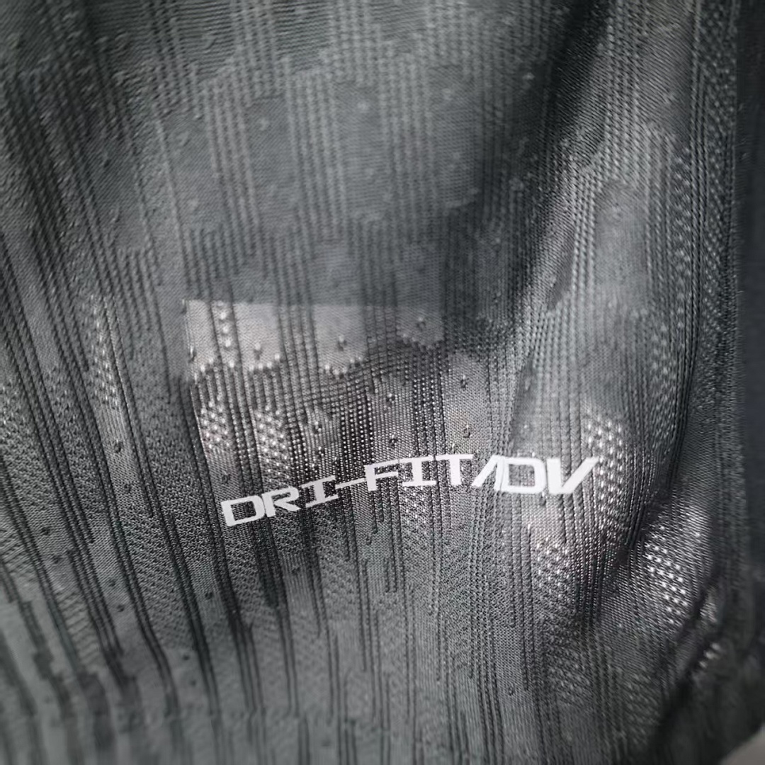 Al Ittihad Black Retro Jersey — photo 2
