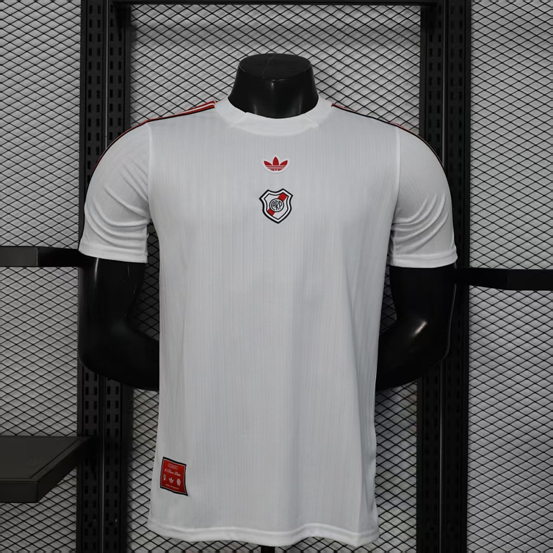 River Plate Jersey — photo 1