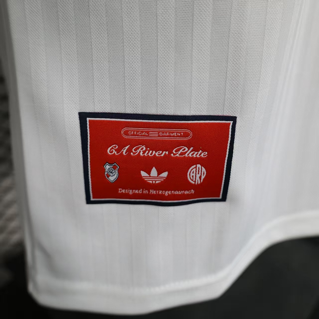River Plate Jersey — photo 3