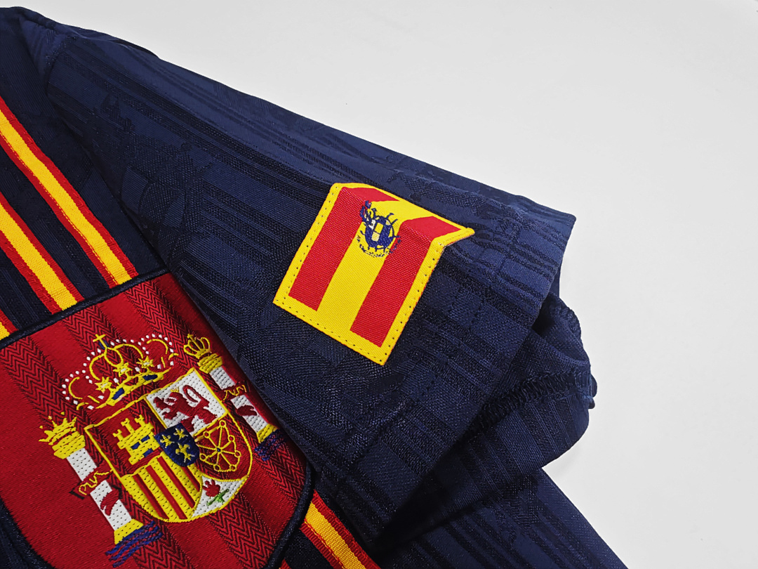 Spain Retro Shirt 1996 Away — photo 2