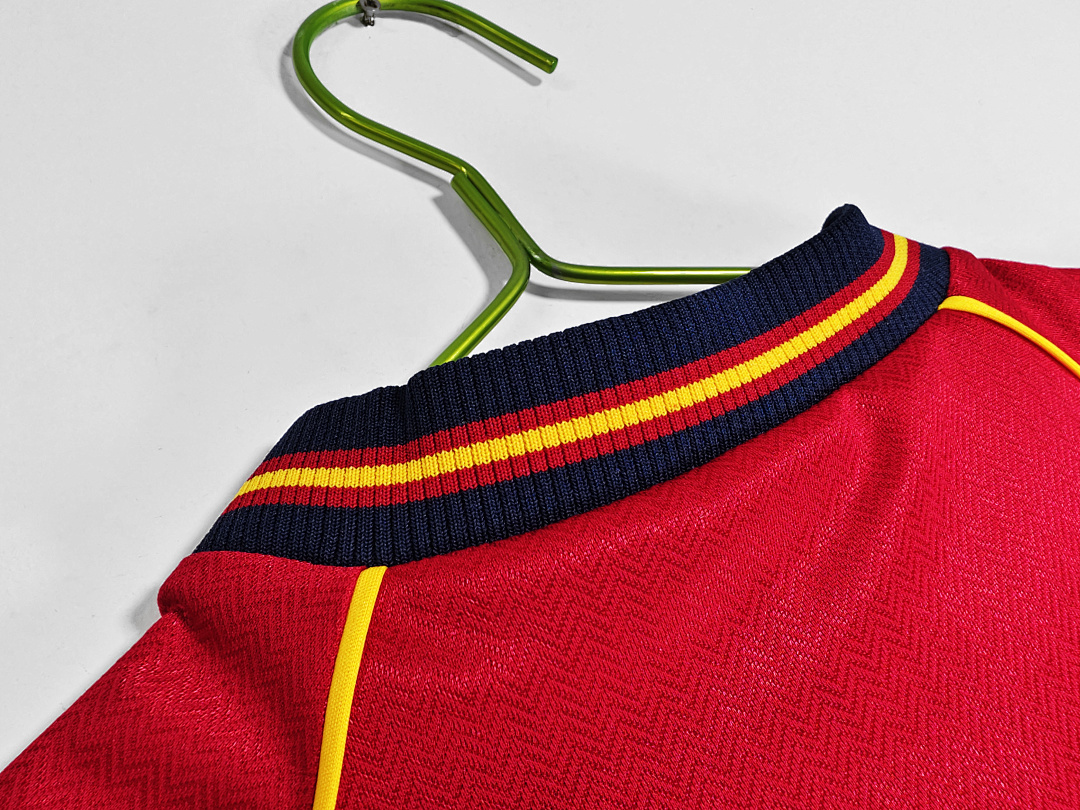 Spain Retro Shirt 1998 Home — photo 4
