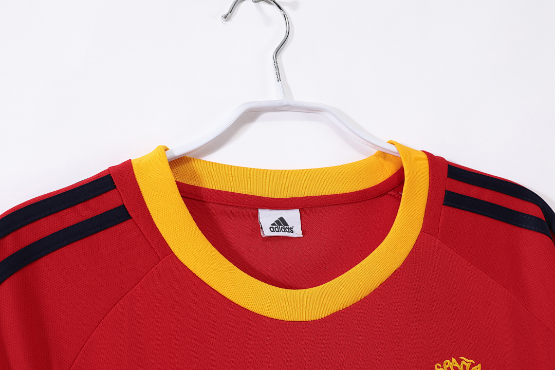 Spain Retro Shirt 2002 Home — photo 4