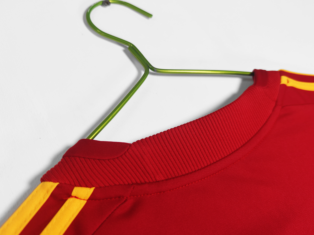 Spain Retro Shirt 2008 Home — photo 4