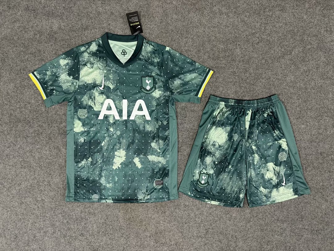Tottenham Hotspur Third Kit for Adult 2024/25 — photo 2