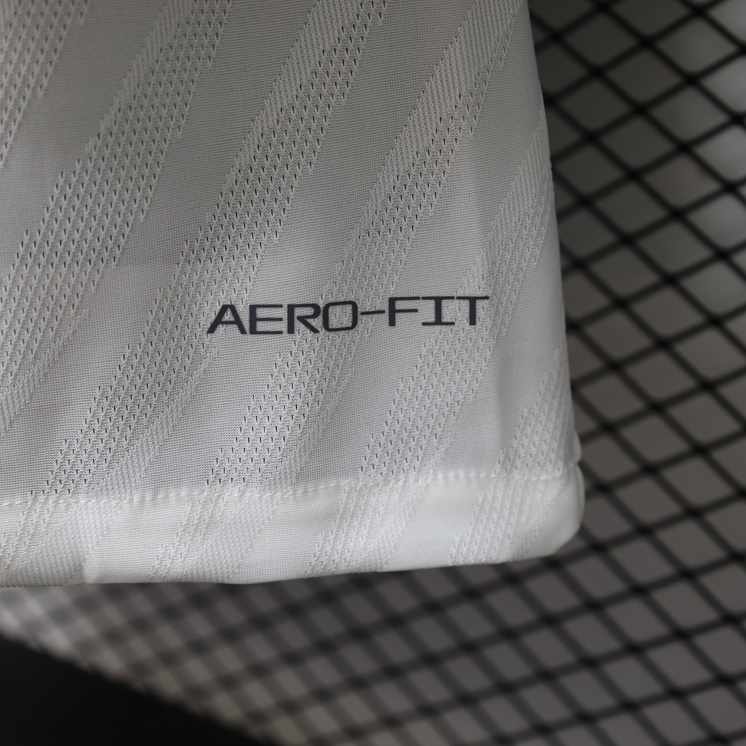 Tottenham Hotspur Home Jersey — photo 2