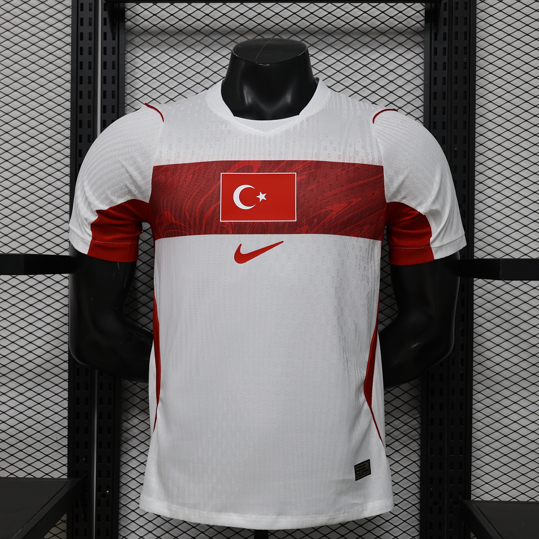 Turkey Away Jersey World Cup — photo 1