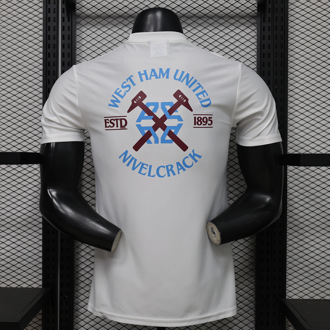West Ham United Retro Jersey — photo 3