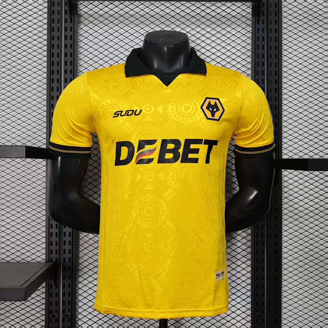 Wolves Home Jersey 2025/26 — photo 1